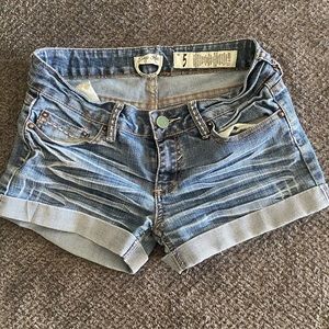 WOMENS JEAN SHORTS💗
